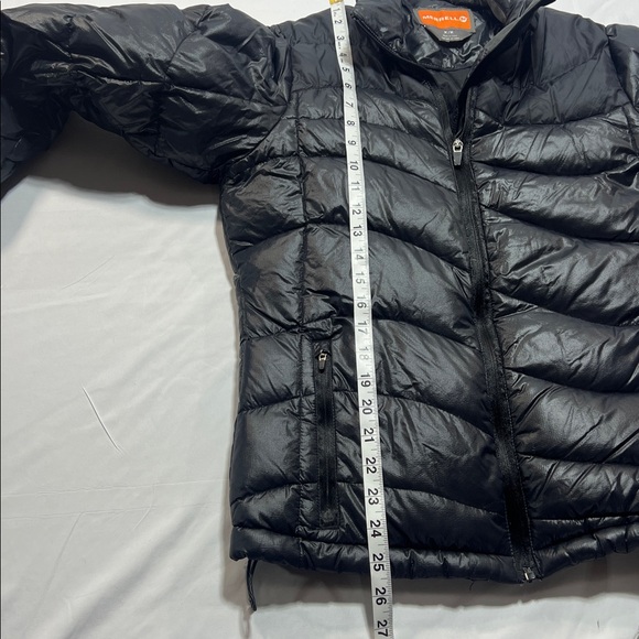 Merrell women’s puffer jacket size medium - Picture 4 of 10